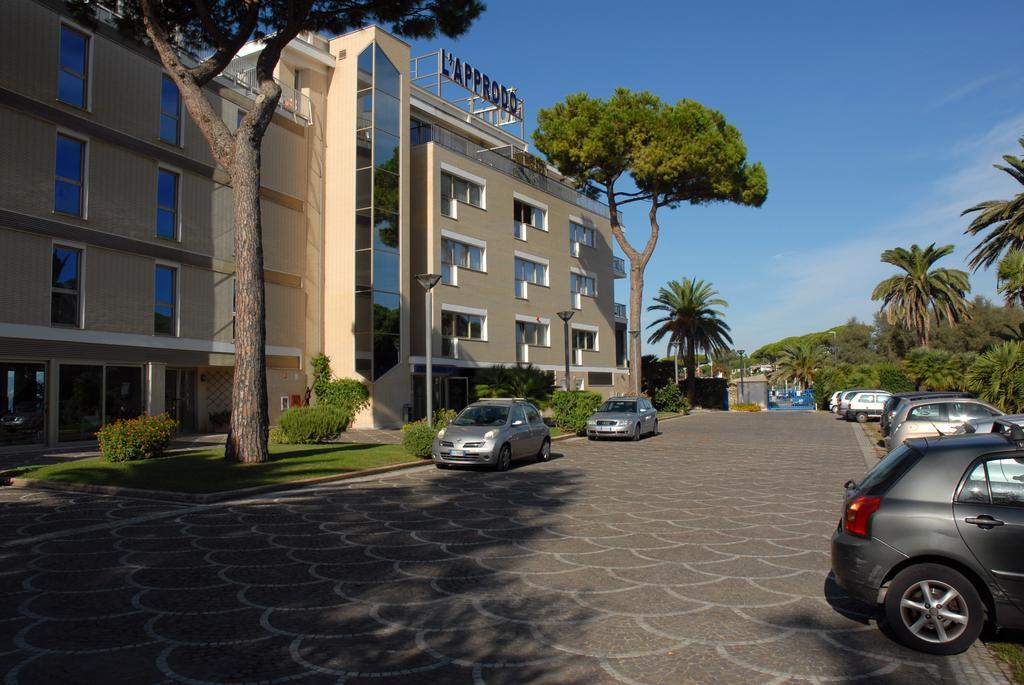 Grand Hotel L'Approdo Terracina Dış mekan fotoğraf