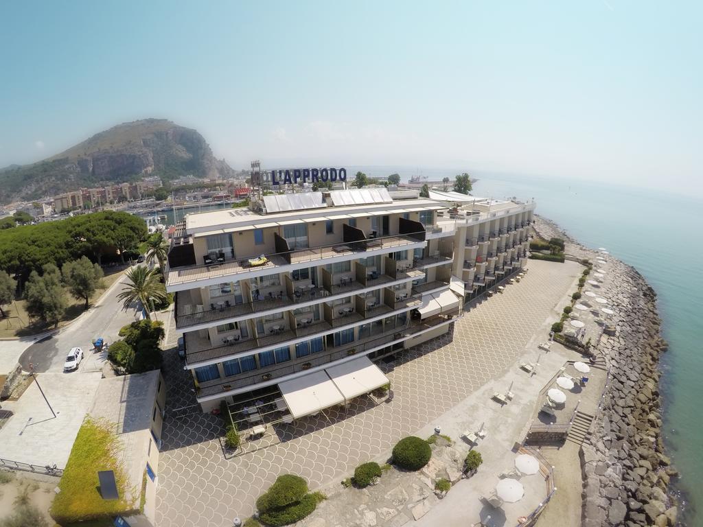 Grand Hotel L'Approdo Terracina Dış mekan fotoğraf