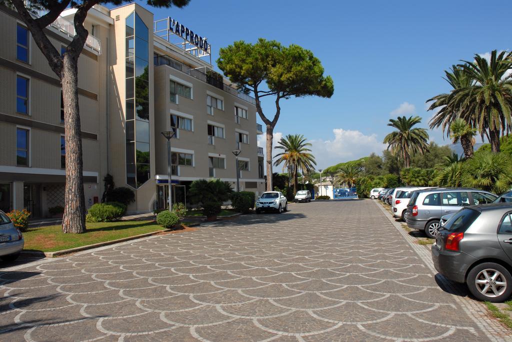 Grand Hotel L'Approdo Terracina Dış mekan fotoğraf