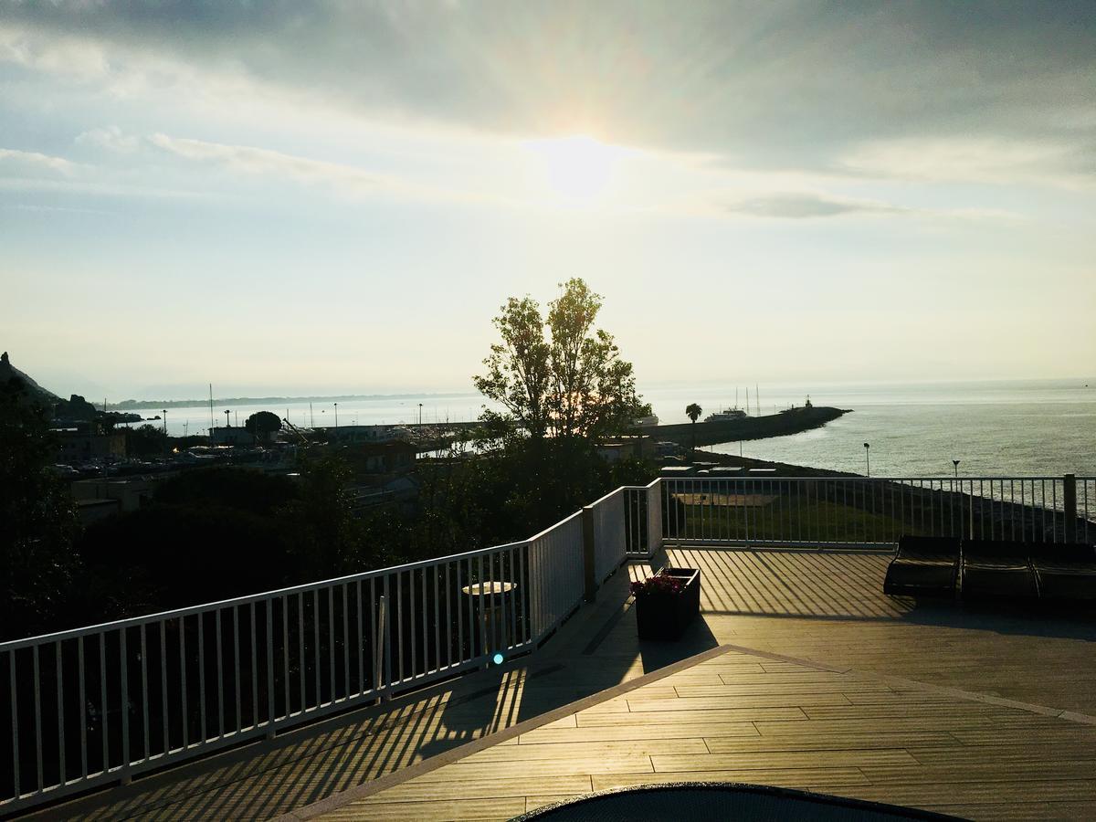 Grand Hotel L'Approdo Terracina Dış mekan fotoğraf