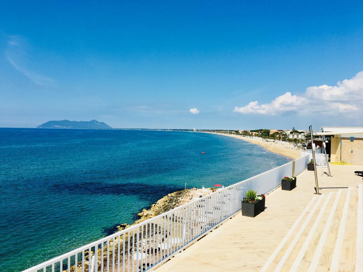 Grand Hotel L'Approdo Terracina Dış mekan fotoğraf